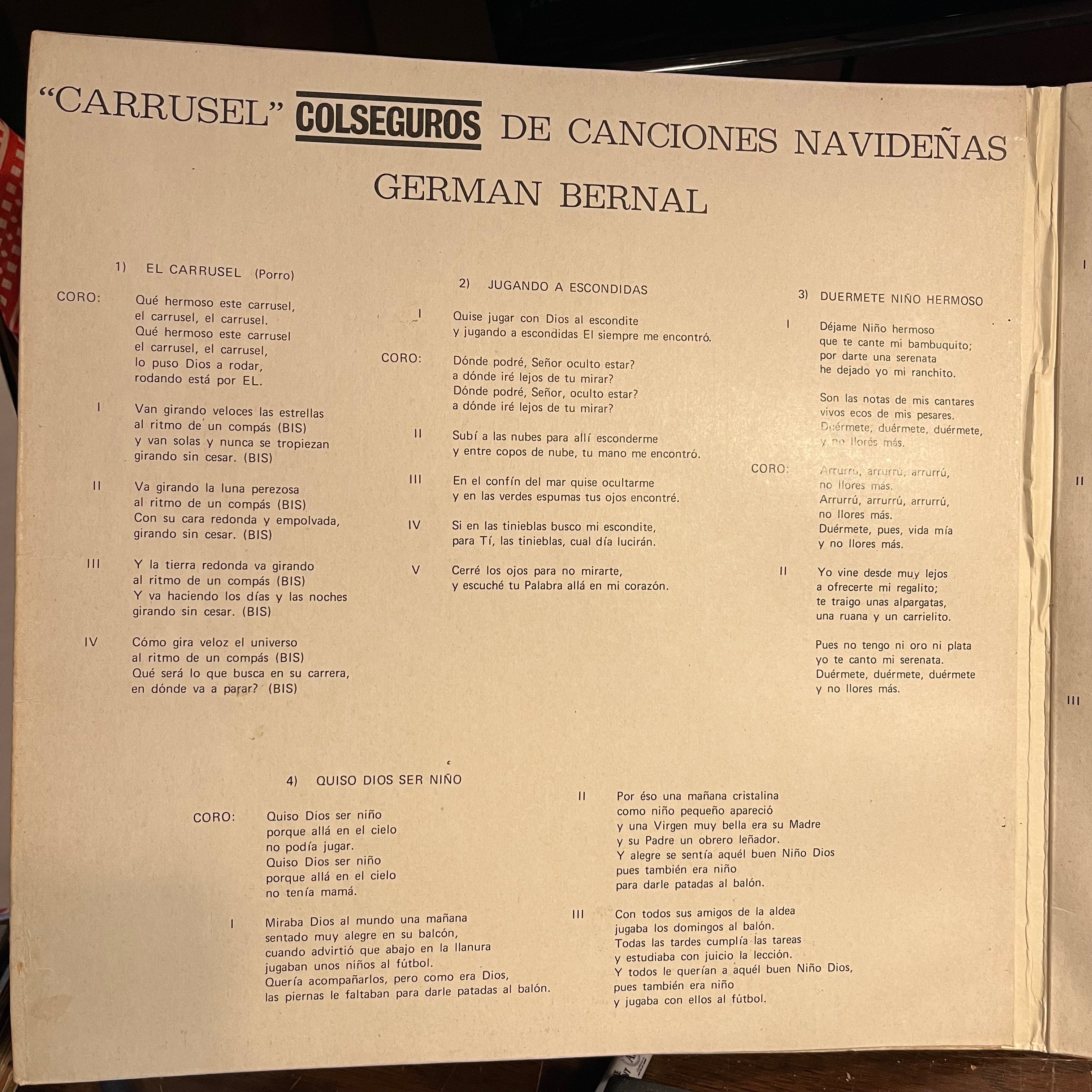 Carrusel / Colseguros De Canciones Navidenas | Near Mint (NM) Near Mint (NM) Get Vinyl